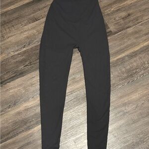 SKIMS Black Maternity leggings
